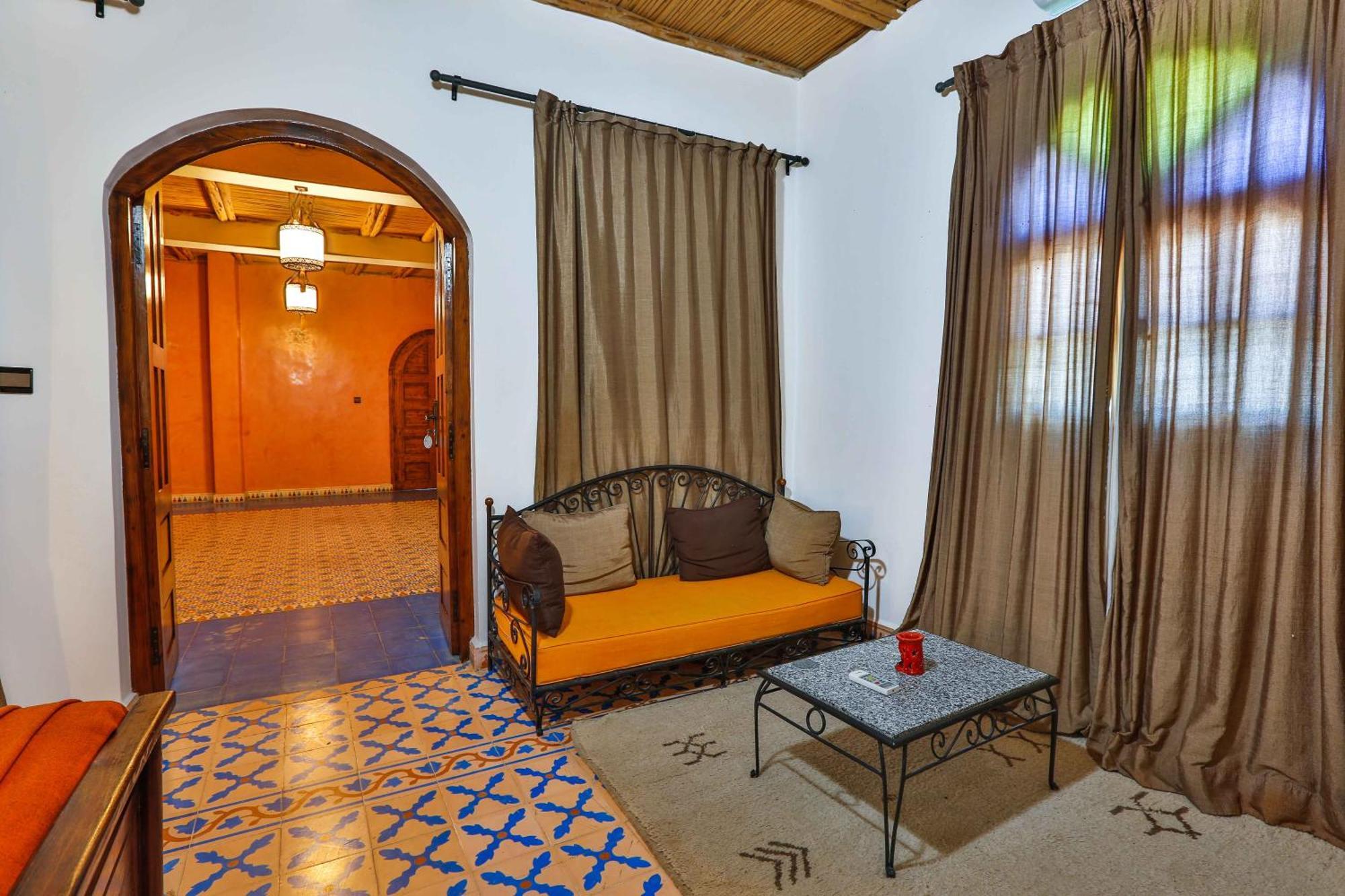 Dar Etto Riad & Spa Есувейра Екстериор снимка